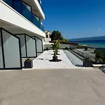 Stella Maris Deluxe Aparthotel