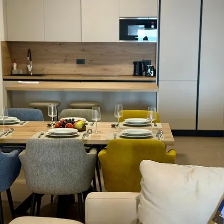 Stella Maris Deluxe Lägenhetshotell Podstrana