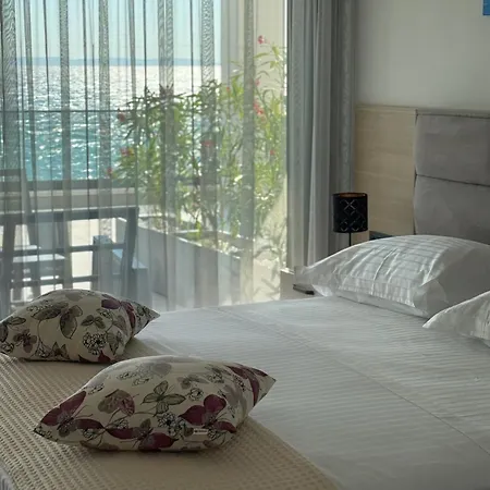 Stella Maris Deluxe Lägenhetshotell