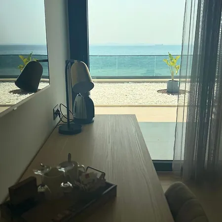 Stella Maris Deluxe بودْسْتغانا