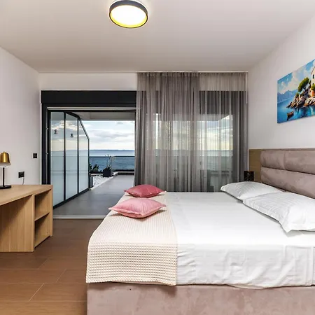 Stella Maris Deluxe 4*