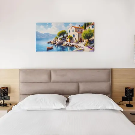 Stella Maris Deluxe 4* Podstrana