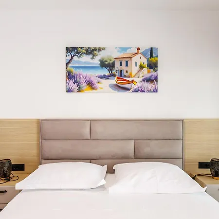 Stella Maris Deluxe Apartmanhotel Podstrana