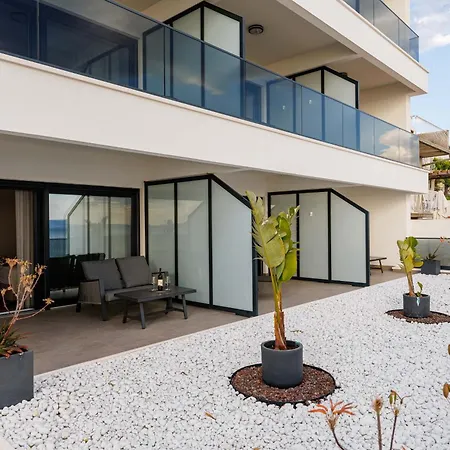 Stella Maris Deluxe Apartmanhotel